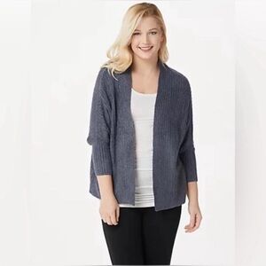 BAREFOOT DREAMS Cozy Chic Lite Ribbed Shrug Cardi in Pacific Blue